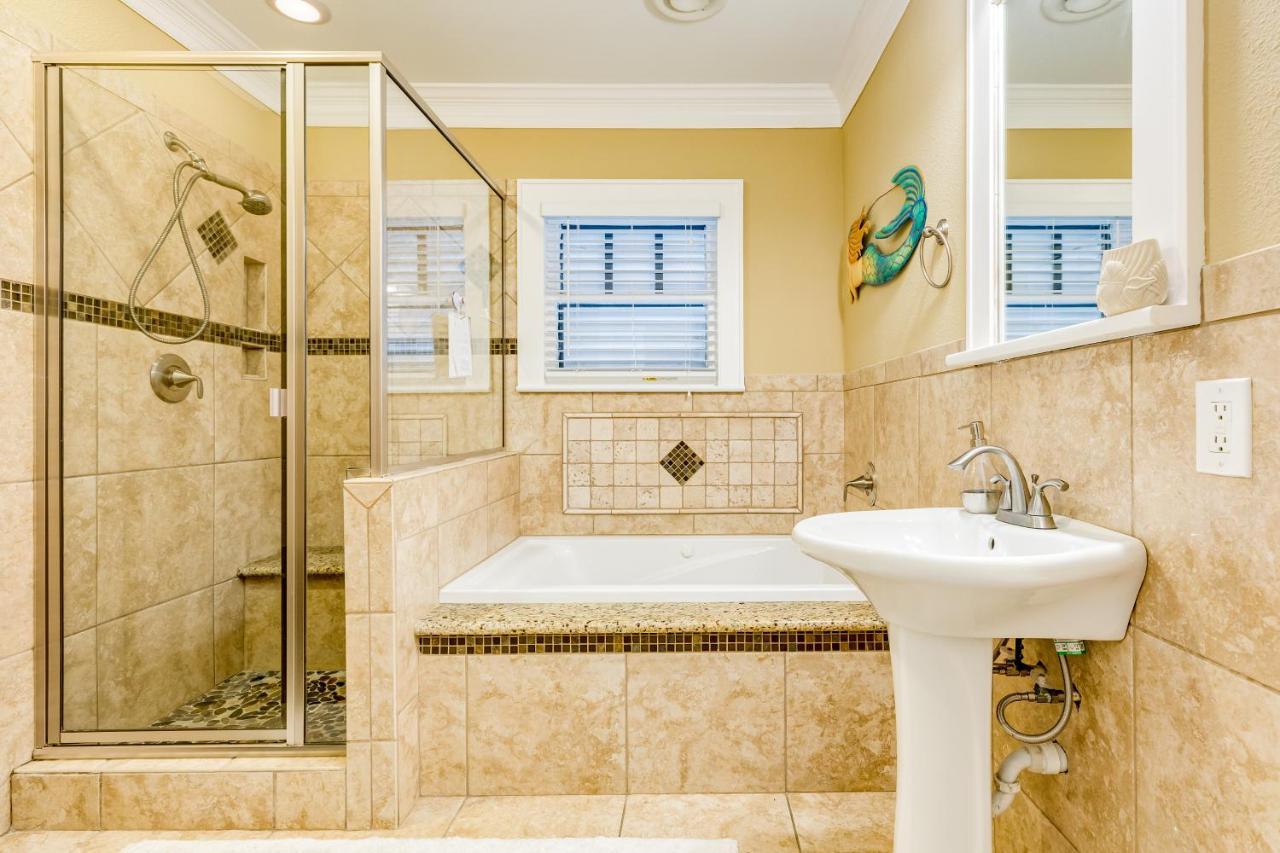 Nautical Niche- Upstairs Villa Galveston Exterior foto